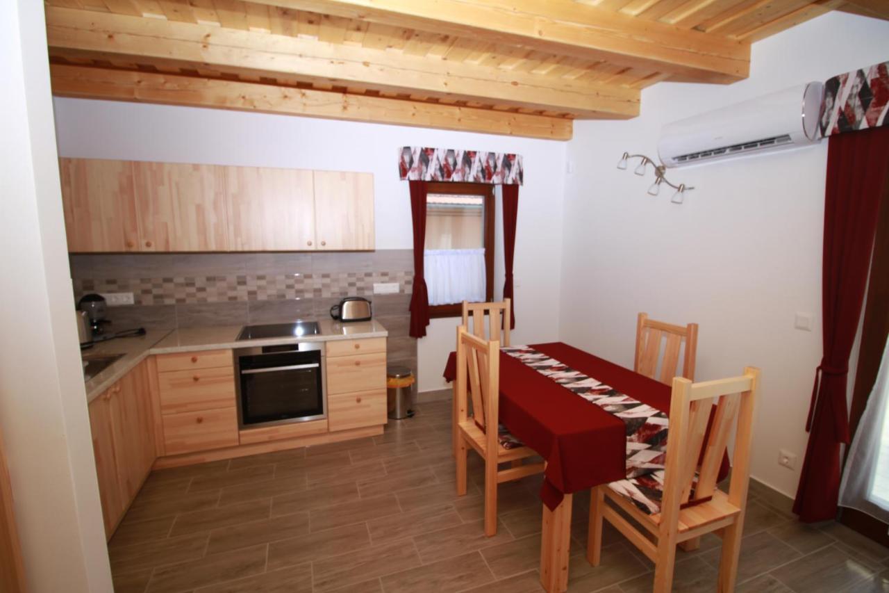 Boni Apartmanok Hegykő Eksteriør bilde