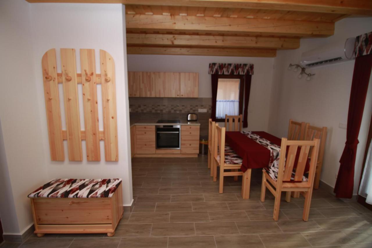 Boni Apartmanok Hegykő Eksteriør bilde