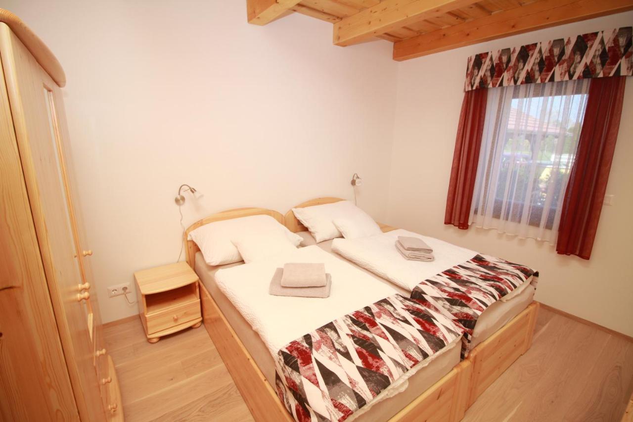Boni Apartmanok Hegykő Eksteriør bilde